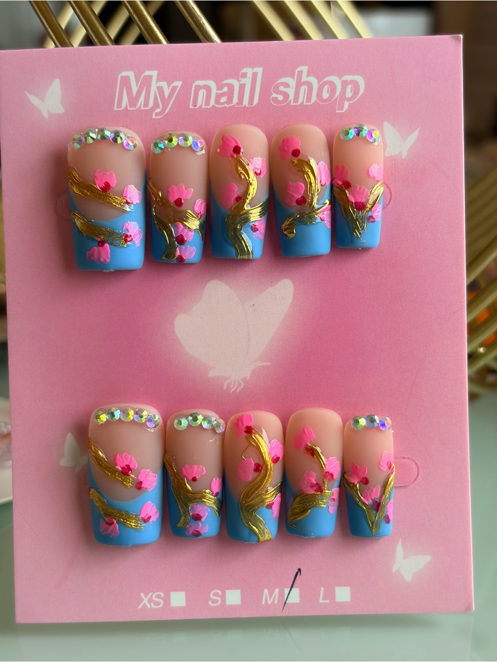 Blue & Pink Floral Press-On Matte Nail Set- med